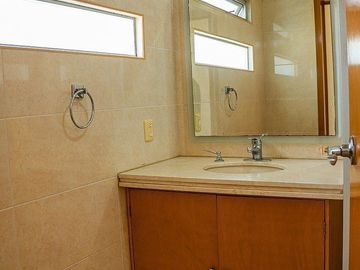 Casa en venta dentro de coto en Valle Real, Zapopan