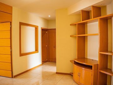 Casa en venta dentro de coto en Valle Real, Zapopan