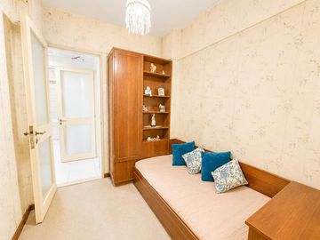VENTA DEPARTAMENTO 4 AMBIENTES CON DEPENDENCIA Y COCHERA -  PALERMO | BALCÓN