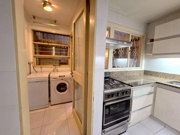 VENTA DEPARTAMENTO 4 AMBIENTES CON DEPENDENCIA Y COCHERA -  PALERMO | BALCÓN