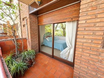 VENTA DEPARTAMENTO 4 AMBIENTES CON DEPENDENCIA Y COCHERA -  PALERMO | BALCÓN