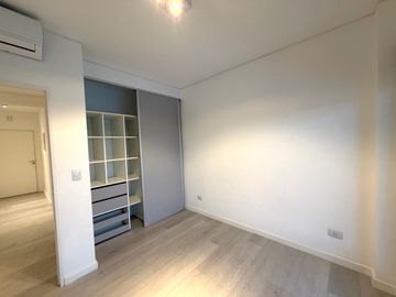 Venta Departamento cuatro ambientes con cochera y baulera Remeros Beach Sky 1