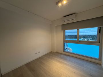 Venta Departamento cuatro ambientes con cochera y baulera Remeros Beach Sky 1