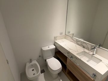 Venta Departamento cuatro ambientes con cochera y baulera Remeros Beach Sky 1