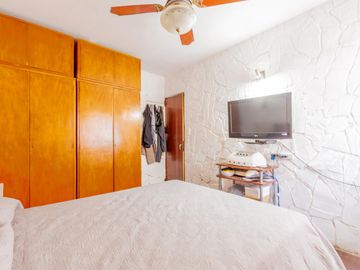 VENTA/PERMUTA - Casa 3 dormitorios, con patio y cochera - Alberdi, Rosario