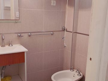 Monoambiente en venta – Oportunidad ideal para inversión en zona Aldrey / Plaza Colón
