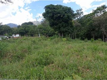 LOTE EN SAN JERONIMO