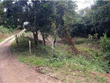 LOTE EN SAN JERONIMO