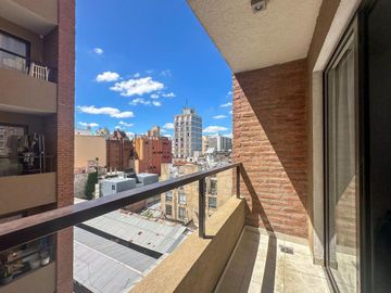 VENTA| DEPARTAMENTO 1 dorm con PILETA Y TERRAZA en ALBERDI