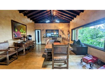 ☘CASA CON SUPER LOTE  EN LLANOGRANDE CON VISTA Y PESEBRERAS