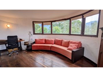 ☘CASA CON SUPER LOTE  EN LLANOGRANDE CON VISTA Y PESEBRERAS