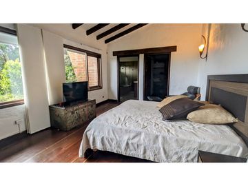 ☘CASA CON SUPER LOTE  EN LLANOGRANDE CON VISTA Y PESEBRERAS