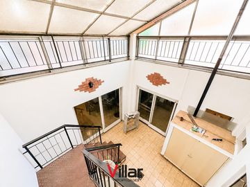 Casa En PH De 4 Ambientes Al Frente Con Cochera – Lomas De Zamora Oeste