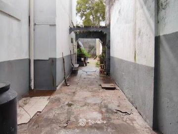 VENTA - PH 2 dormitorios, con patios y cochera - Barrio Roque Saenz Peña, Rosario.