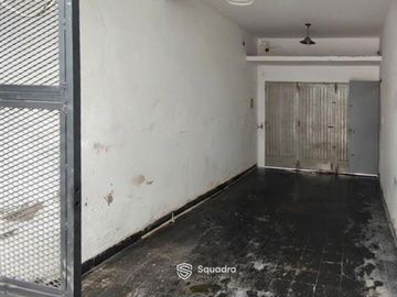 VENTA - PH 2 dormitorios, con patios y cochera - Barrio Roque Saenz Peña, Rosario.