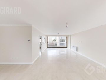 Venta de 3 amb a estrenar. Amplio Living comedor. Zona Paseo Aldrey. Con Patio