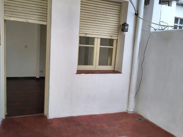 Venta - Depto Dos Dormitorios - Humberto 1° - Centro