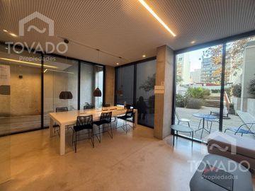 2 Ambientes con Patio en Torre Full Amenities en Palermo!