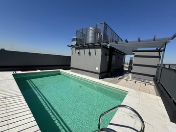 VENTA DE DEPARTAMENTO 3 AMBIENTES A ESTRENAR EN FLORES CON COCHERA