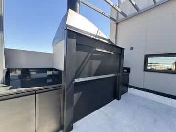 VENTA DE DEPARTAMENTO 3 AMBIENTES A ESTRENAR EN FLORES CON COCHERA