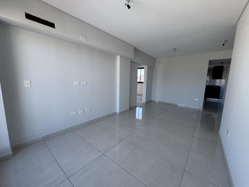 VENTA DE DEPARTAMENTO 3 AMBIENTES A ESTRENAR EN FLORES CON COCHERA