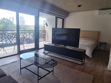 1 ambiente grande dividido se alquila con muebles - El valor no incluye gastos !