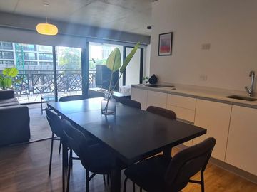 1 ambiente grande dividido se alquila con muebles - El valor no incluye gastos !