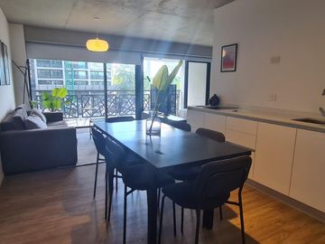 1 ambiente grande dividido se alquila con muebles - El valor no incluye gastos !