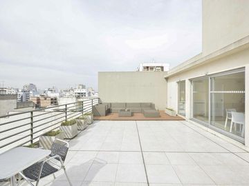 Monoambiente con Balcón en Flores - Apto Profesional