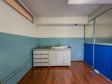 Alquiler - Oficina - Barracas - 115m2