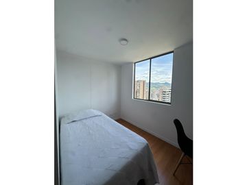 Apartamento para renta amoblada en El Poblado, piso 14