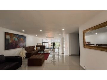 Casa para renta amoblada en El Poblado, cerca al tesoro