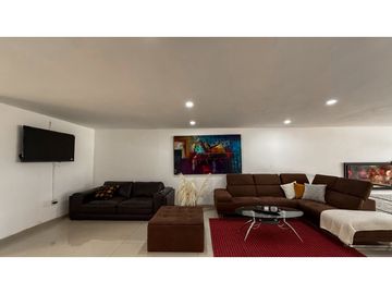 Casa para renta amoblada en El Poblado, cerca al tesoro