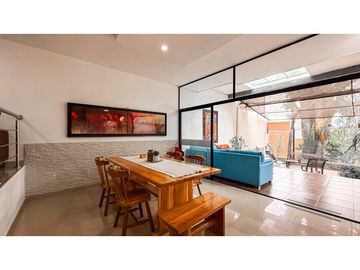Casa para renta amoblada en El Poblado, cerca al tesoro