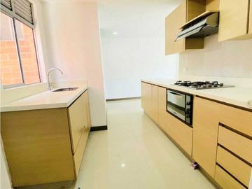 APARTAMENTO PARA LA RENTA EN SABANETA SECTOR PRADOS DE SABANETA