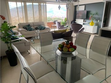 APARTAMENTO REMODELADO EN VENTA  LAURELES SECTOR LA CASTELLANA