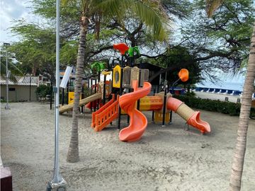 Apartamento de Oportunidad vista norte al mar en Pozos Colorados -060-