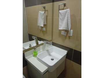 Apartamento de Oportunidad vista norte al mar en Pozos Colorados -060-