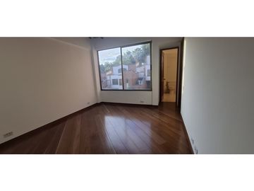 VENTA DE CASA POBLADO - SECTOR ISA  RANGO 18
