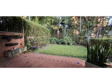 VENTA DE CASA POBLADO - SECTOR ISA  RANGO 18