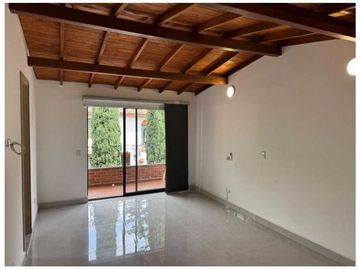 CASA EN VENTA LA MOTA
