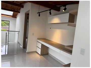 CASA EN VENTA LA MOTA