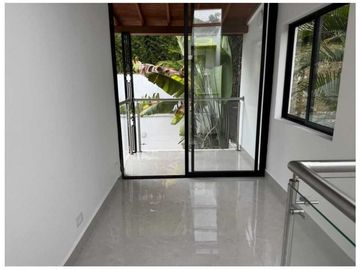 CASA EN VENTA LA MOTA