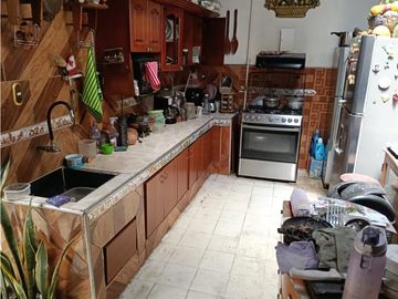 VENTA DE CASA PARA INVERSIÓN EN PRADO CENTRO RANGO 12