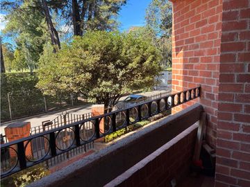 Apartamento dúplex con vista para venta en La Carolina