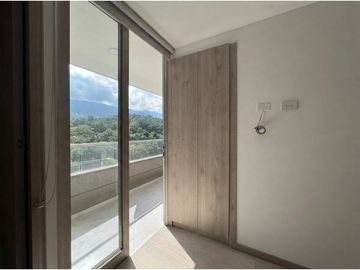 Apartaestudio en Renta en Medellín, sector Los Colores