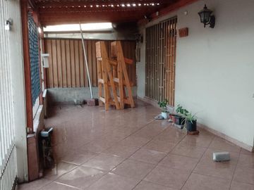 Se vende casa pasaje Huara, Huechuraba