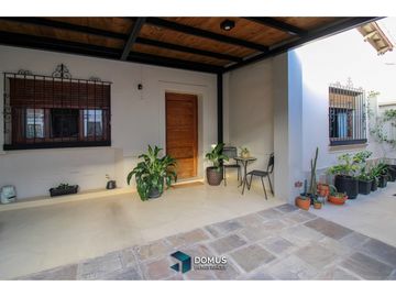 VENTA CASA EN MACROCENTRO