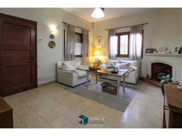 VENTA CASA EN MACROCENTRO
