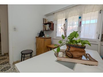 CHALET 4 AMBIENTES- JOSE HERNANDEZ 110 - APTO CRÉDITO